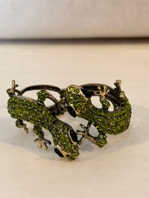 Vintage Salamander hinged green Bracelet sz 8"