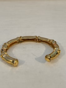 Vintage gold tone cuff Bracelet sz 8"