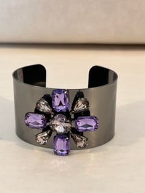 Vintage rhinestone cuff Bracelet sz 8"