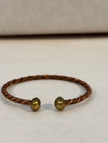 Vintage Copper twist healt Bracelet sz 8"