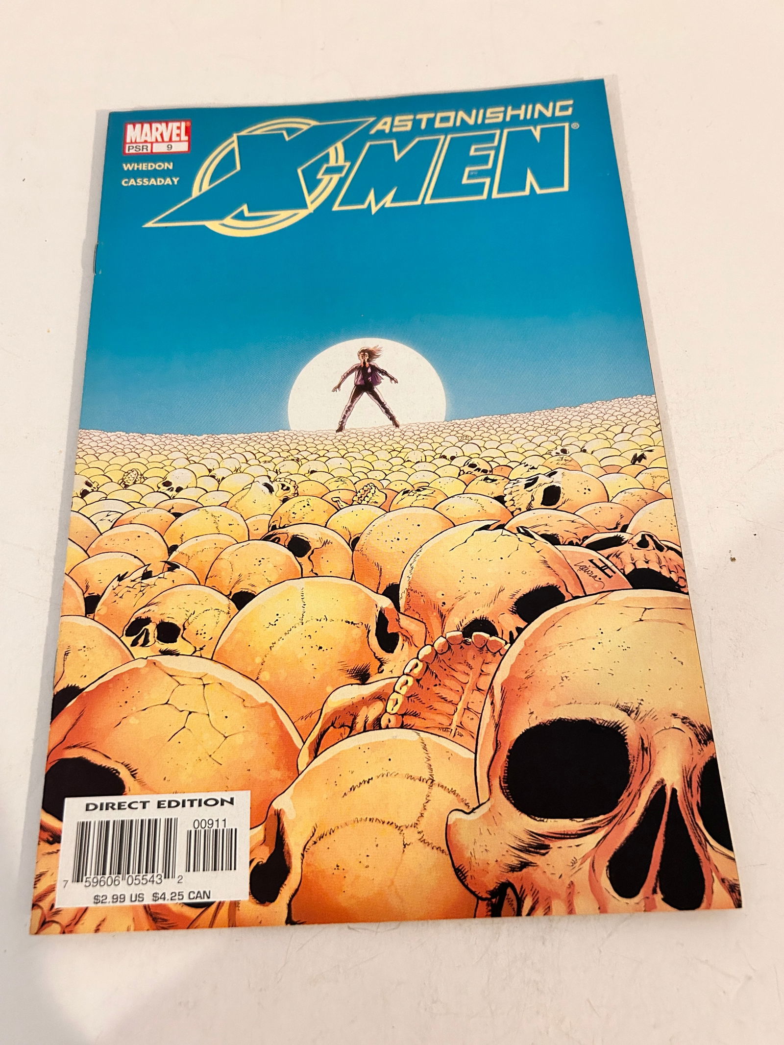 Vintage Comic Book Astonishing X-Men # 9 (1 of 2)