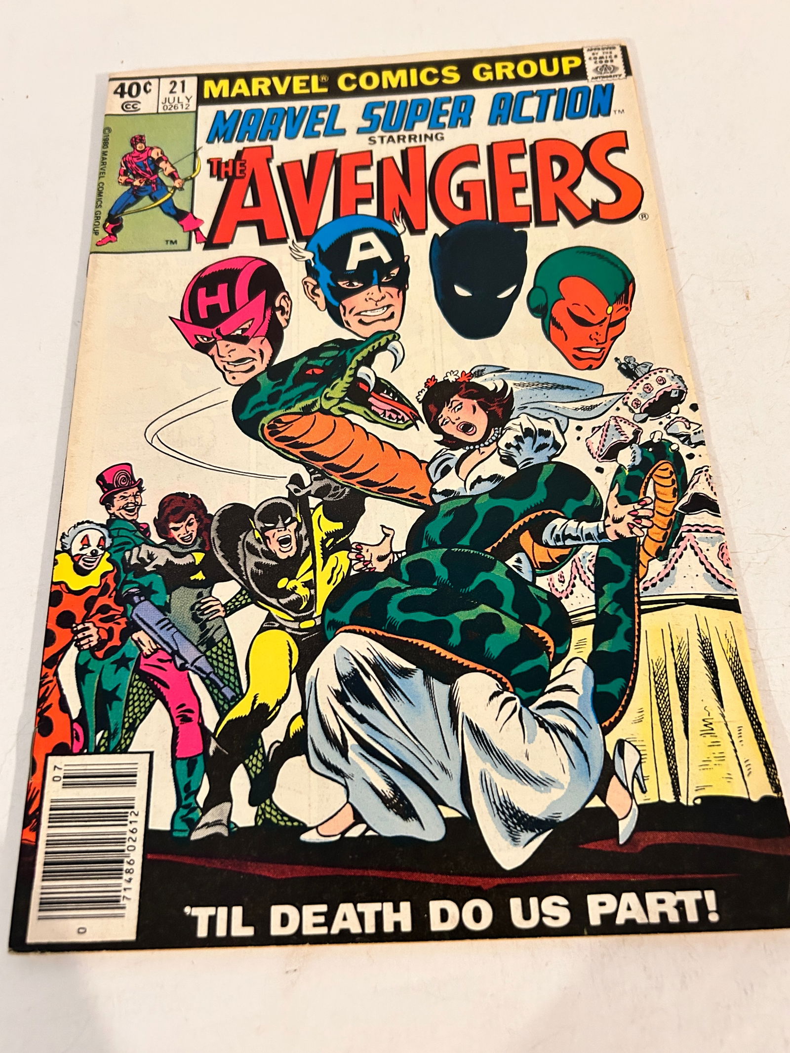 Vintage Comic Book Marvel Super Action # 21 Avengers (1 of 2)