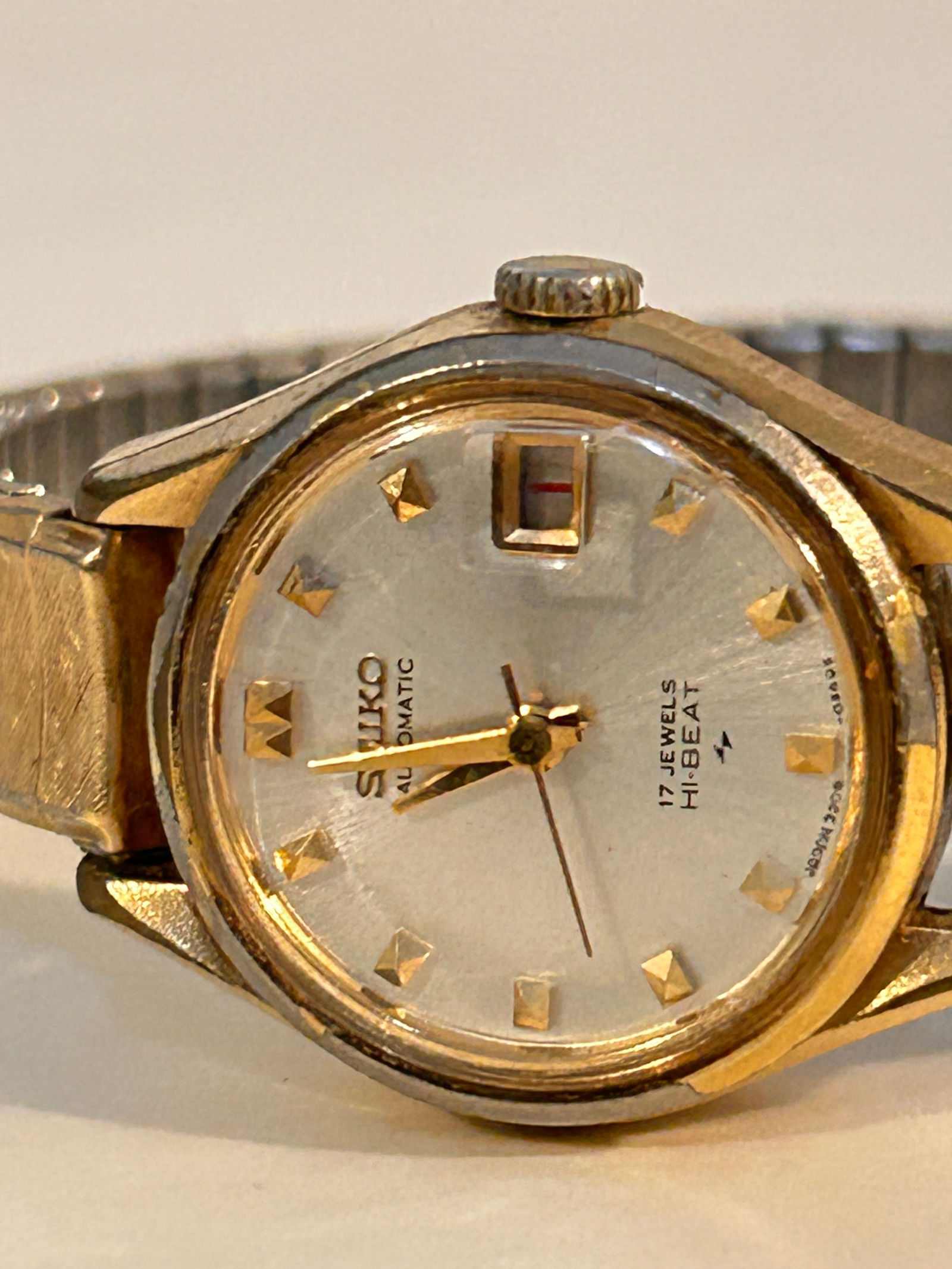 Vintage Seiko Hi Beat Watch Automatic 2205 Women Very Rare 1970s (1 of 4)