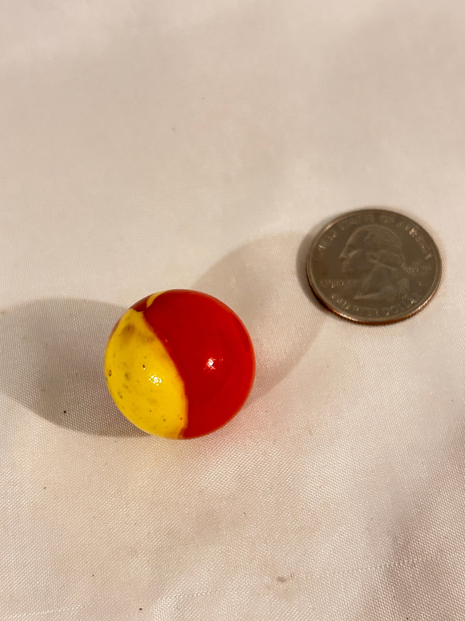 Vintage yellow & red 1" Marble: Vintage yellow & red 1" Marble Please view all photos as they are part of the description and condition of this Item, Feel free to contact me with questions or picture requests! Used Item AS IS