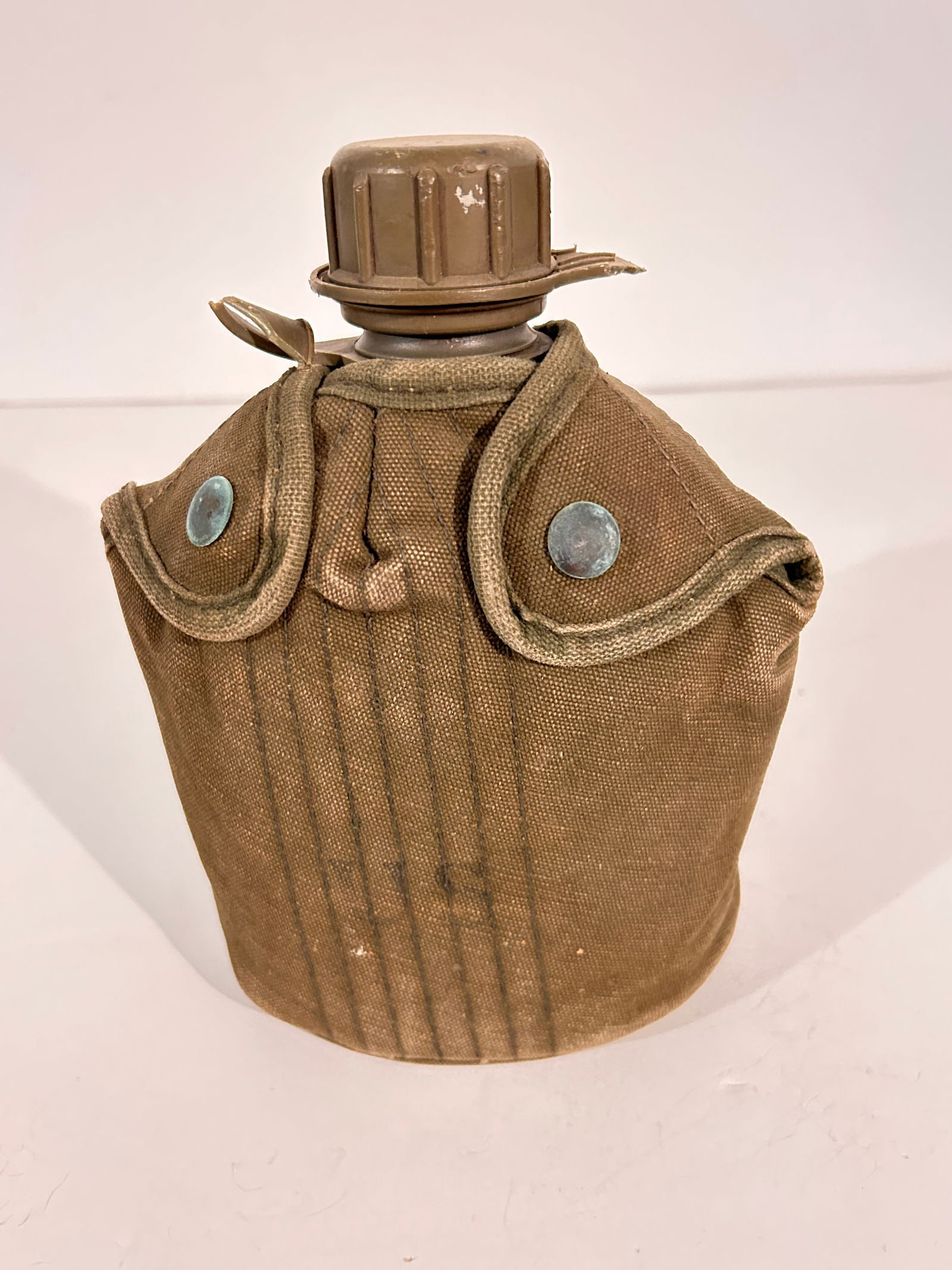 Vintage US Army 1968 Canteen with Cover 1956 Military OD Green (1 of 4)