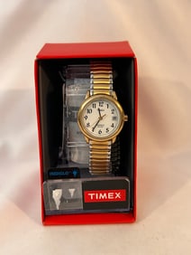 Vintage Timex Indiglo working quartz Watch