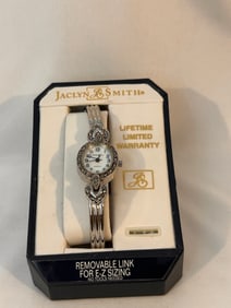 Vintage Jaclyn Smith quartz working marcasite bracelet Watch JS3191