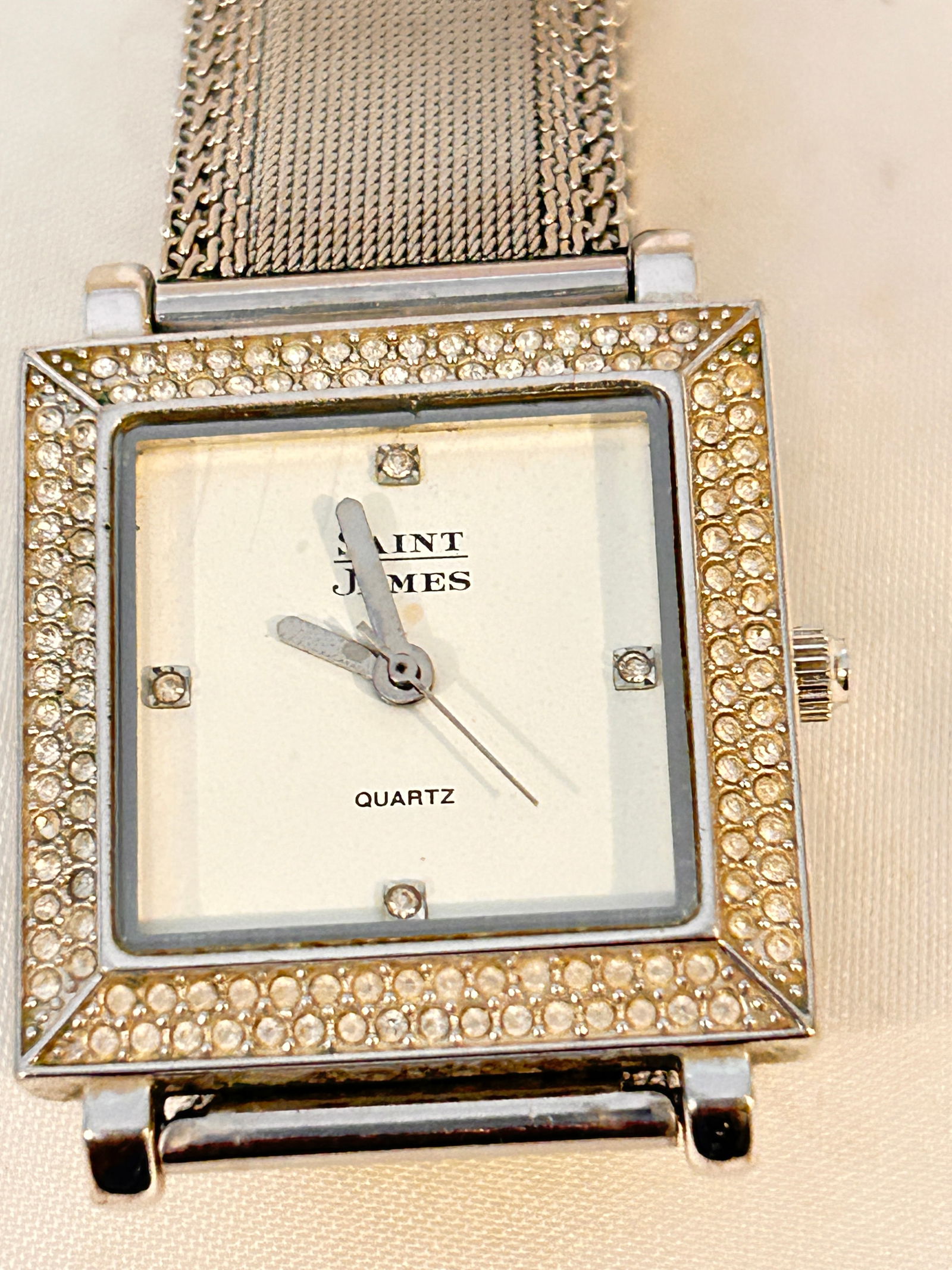 Vintage Saint James quartz ladies working Watch VJ21-364 (1 of 4)