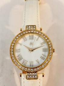 Vintage M ME 361 PC21 working quartz Watch