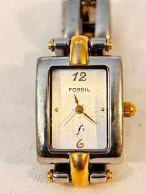 Vintage Fossil ES 8924 QUARTZ WORKING Watch