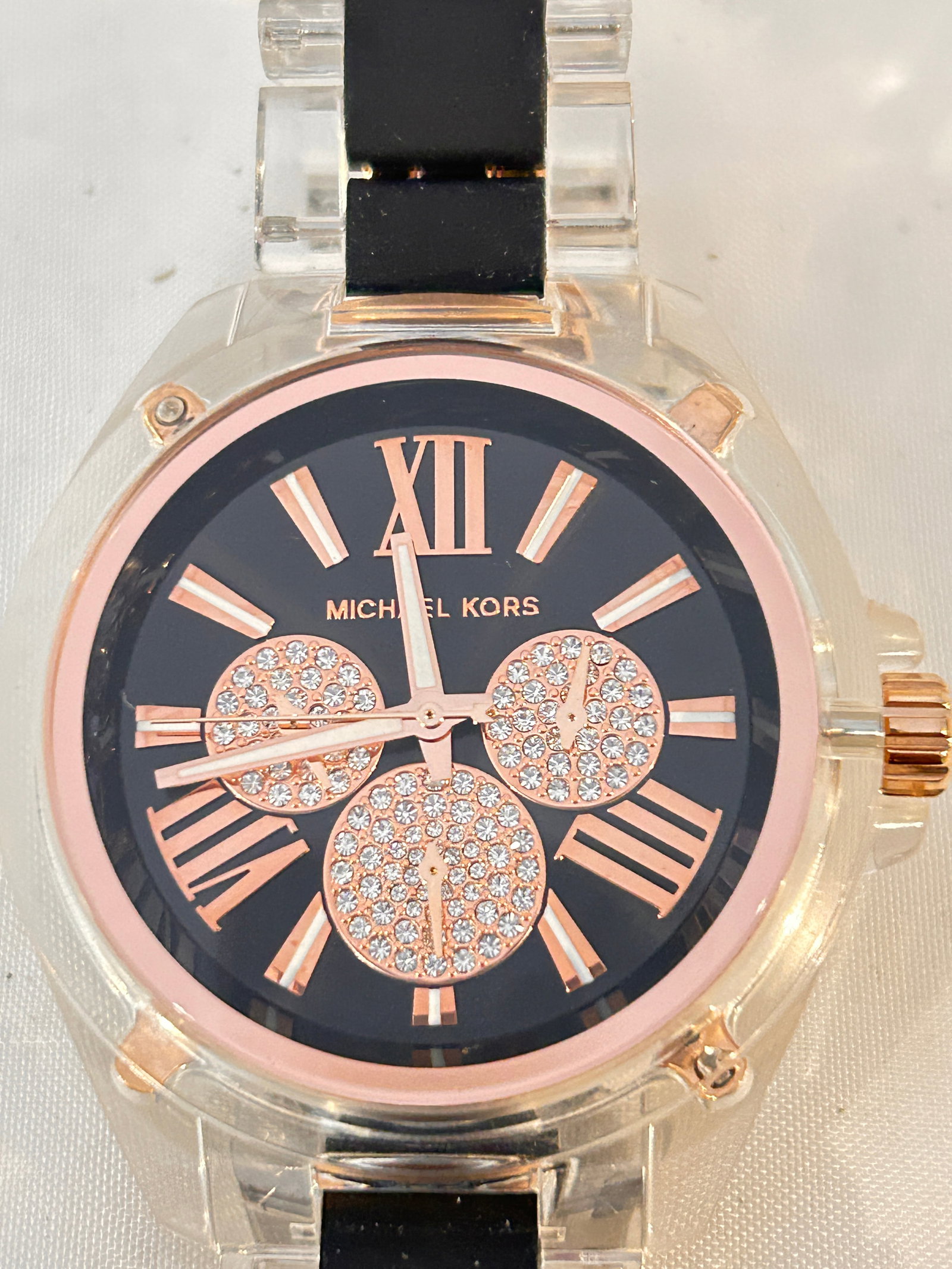 Vintage Michael Kors working quartz Watch MK 6676: Vintage Michael Kors working quartz Watch MK 6676 Please view all photos as they are part of the description and condition of this Item, Feel free to contact me with questions or picture requests! Use