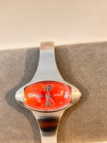 Vintage Fila ladies quartz working Watch 215-L