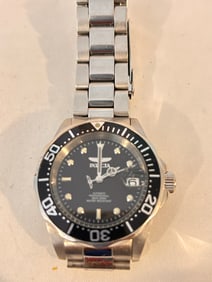 Vintage Invicta Automatic working  Watch #8926