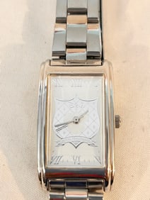 Vintage Disney Mickey royal treatment working Watch