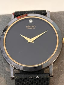 Vintage Seiko quartz working Watch 7N00-8A49
