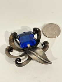 Vintage Sterling Silver Tourmaline blue stone floral Brooch