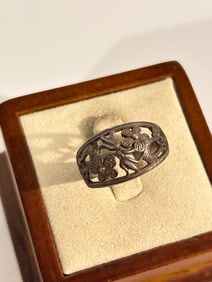 Vintage Sterling Silver filigree floral Ring sz 7