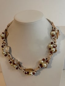 Vintage mother of pearl bead Necklace 17"