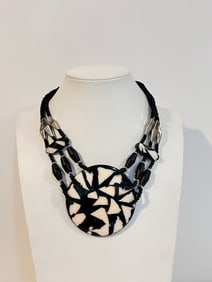 Vintage Acrylic Bead Chicos Necklace 14"