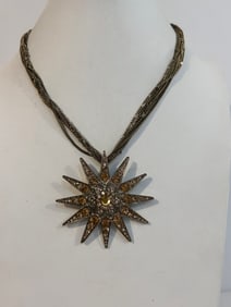 Vintage Rhinestone snow flake pendant Necklace 18"