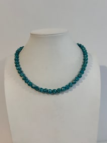Vintage green white glass stone Necklace 17"