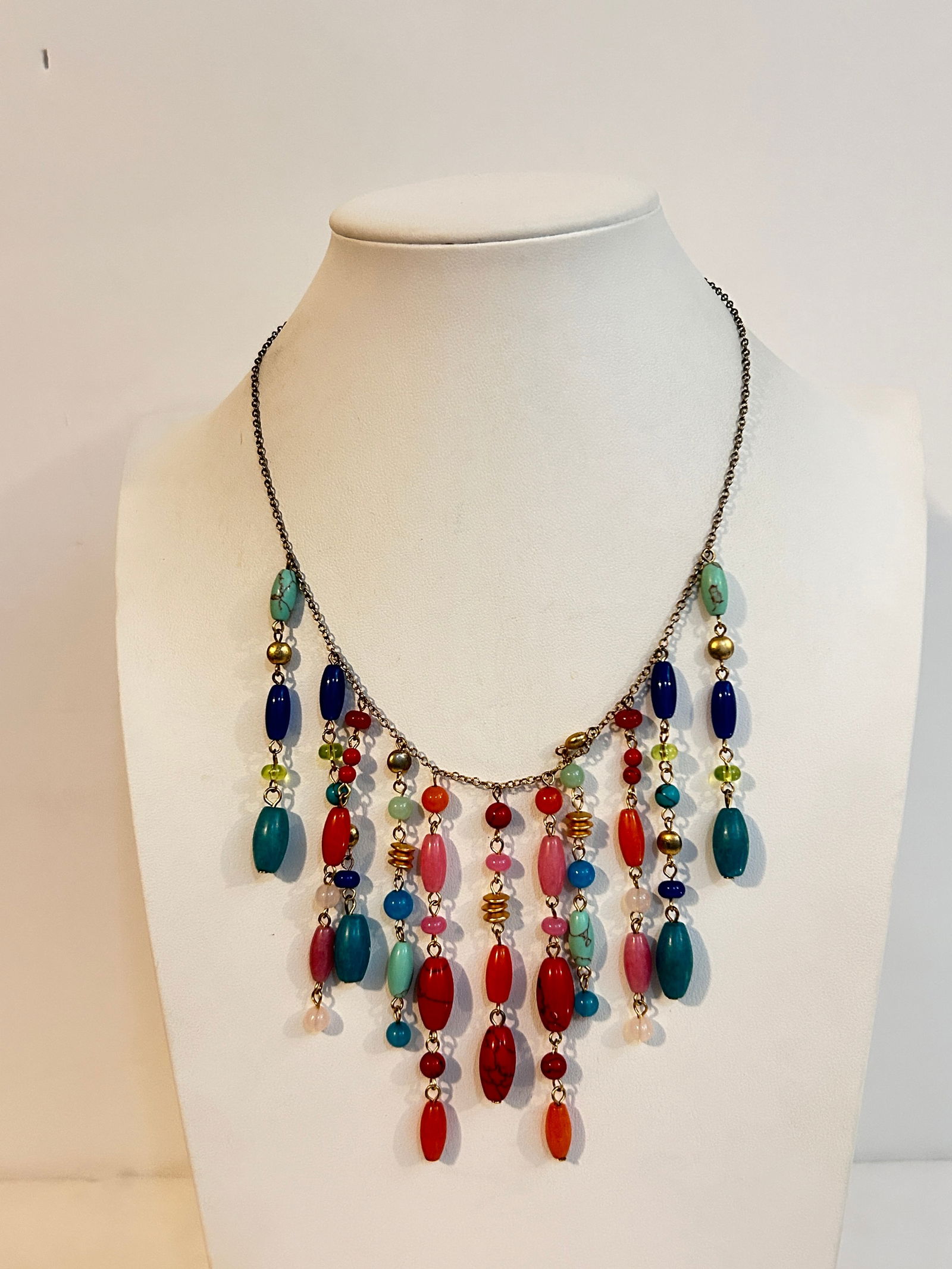 Vintage Multi multi color Beaded Necklace 16" (1 of 4)