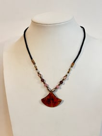 Vintage pendant Necklace 16"