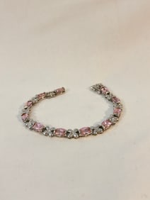 Vintage rhinestone XOXO Bracelet 7"