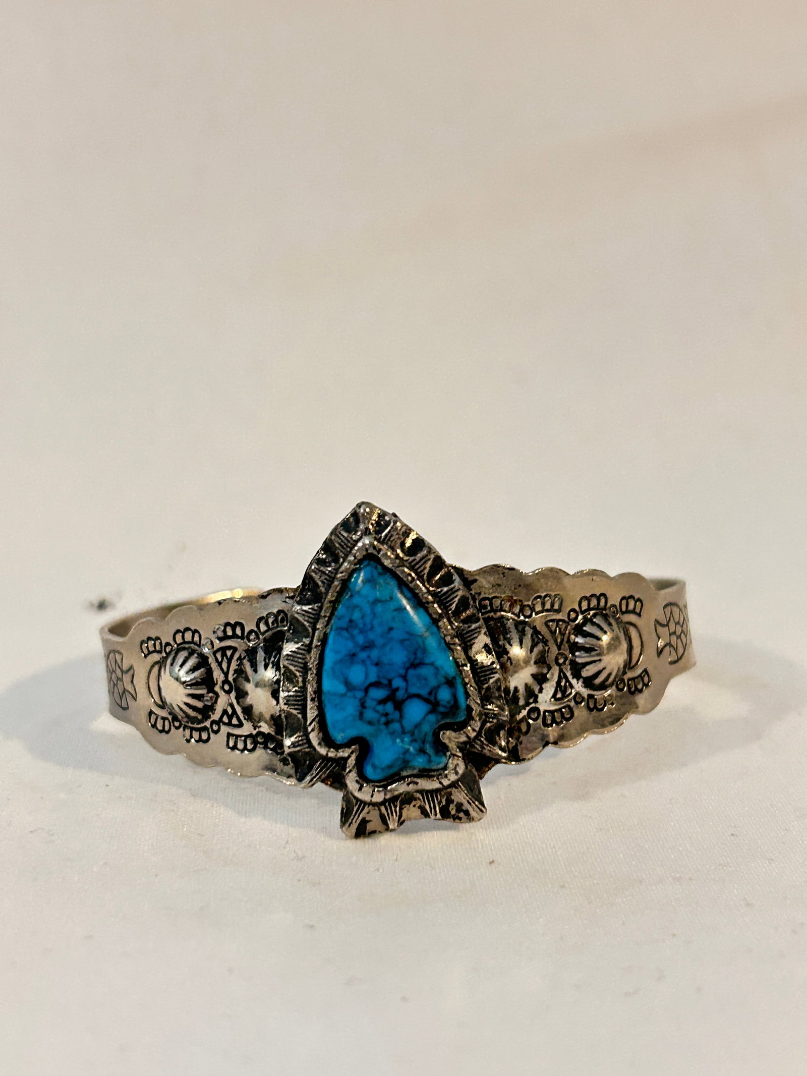 Vintage arrow head cuff Bracelet 7" (1 of 4)