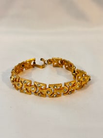 Vintage Gold tone linked Bracelet 7"