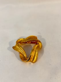 Vintage Gold tone modernist Brooch