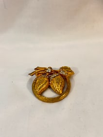 Vintage Rhinestone Gold tone floral  Brooch