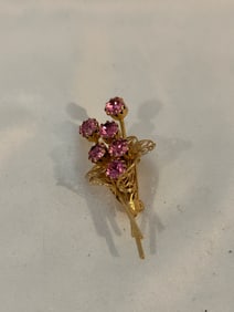 Vintage Gold tone filigree flower Brooch