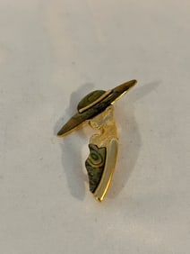 Vintage Gold tone lady Brooch