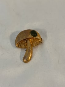 Vintage Gold tone mushroom Brooch