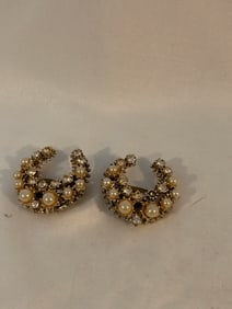 Vintage Silvertone Rhinestone Pearl Earrings