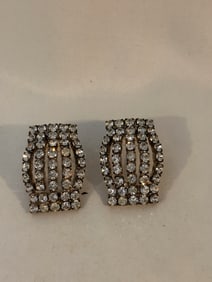 Vintage Silvertone Rhinestone Earrings