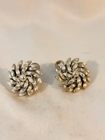 Vintage Silvertone Lisner Earrings