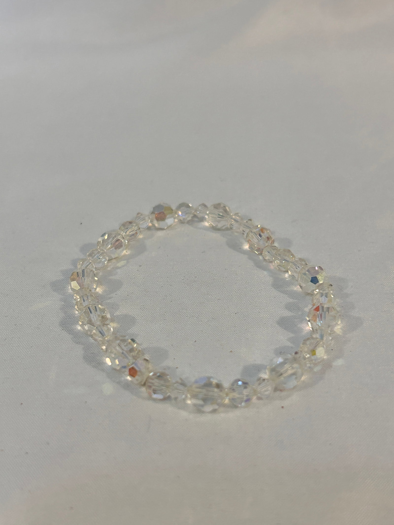 Vintage Swarovski Crystal Bracelet 8": Vintage Swarovski Crystal Bracelet 8" Please view all photos as they are part of the description and condition of this Item, Feel free to contact me with questions or picture requests! Used Item AS IS