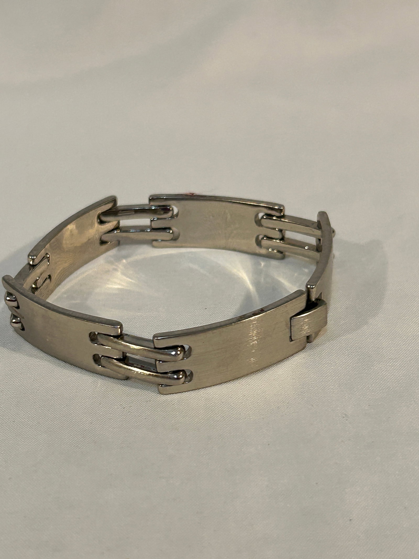 Vintage stainless steel link Bracelet 8" (1 of 3)