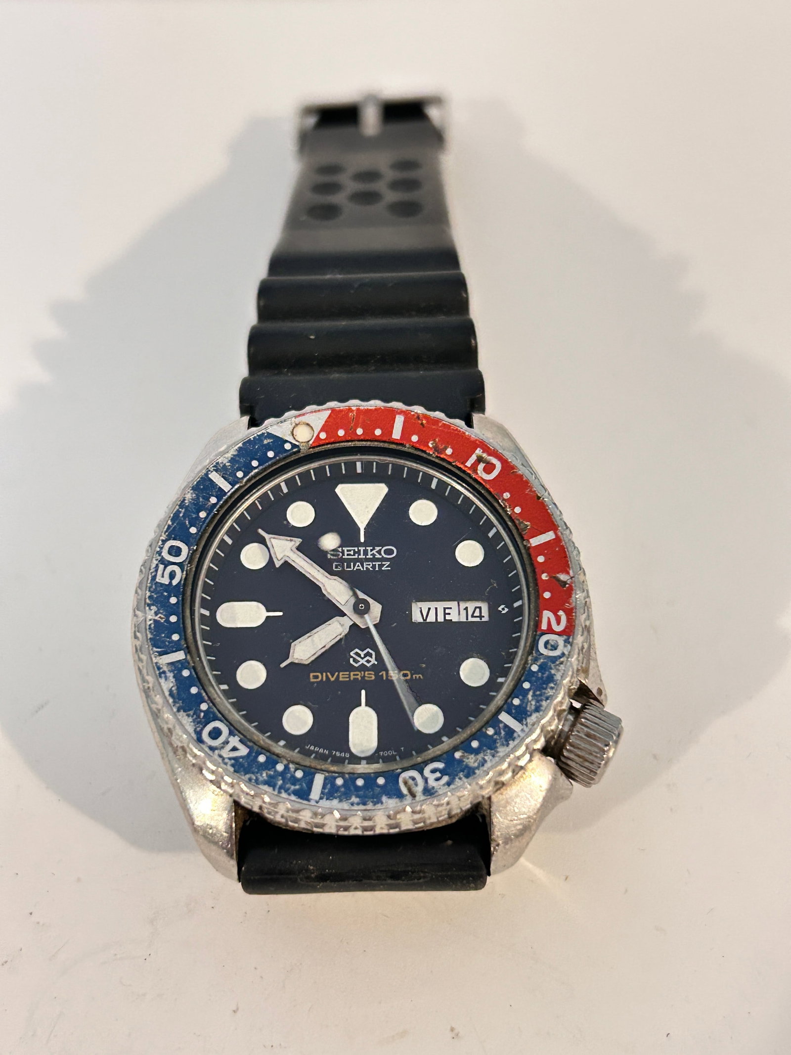 Mens Rare Vintage Seiko Diver's 150m Pepsi WORKING Watch Ref. 7548-700F Quartz signs or wear (1 of 5)