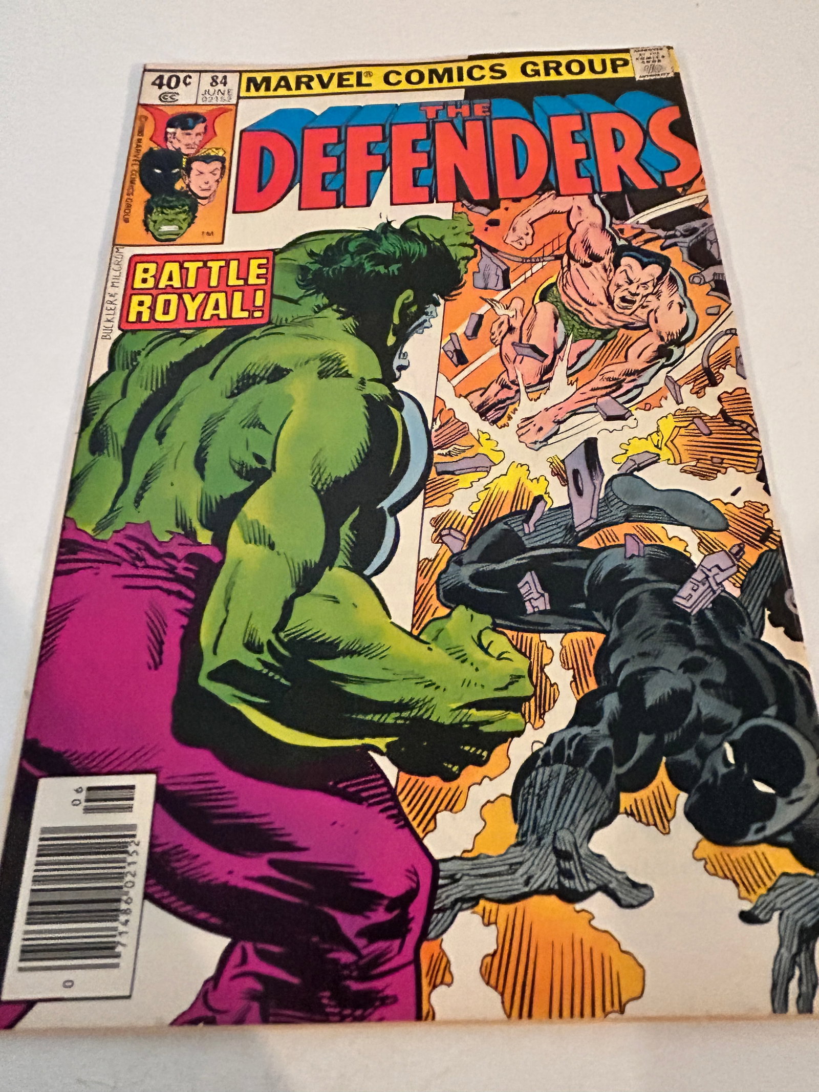 Vintage Comic Book The Defenders # 84: Vintage Comic Book The Defenders # 84 Please view all photos as they are part of the description and condition of this Item, Feel free to contact me with questions or picture requests! Used Item AS IS