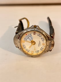 Vintage St Bernard Quartz working calender Watch
