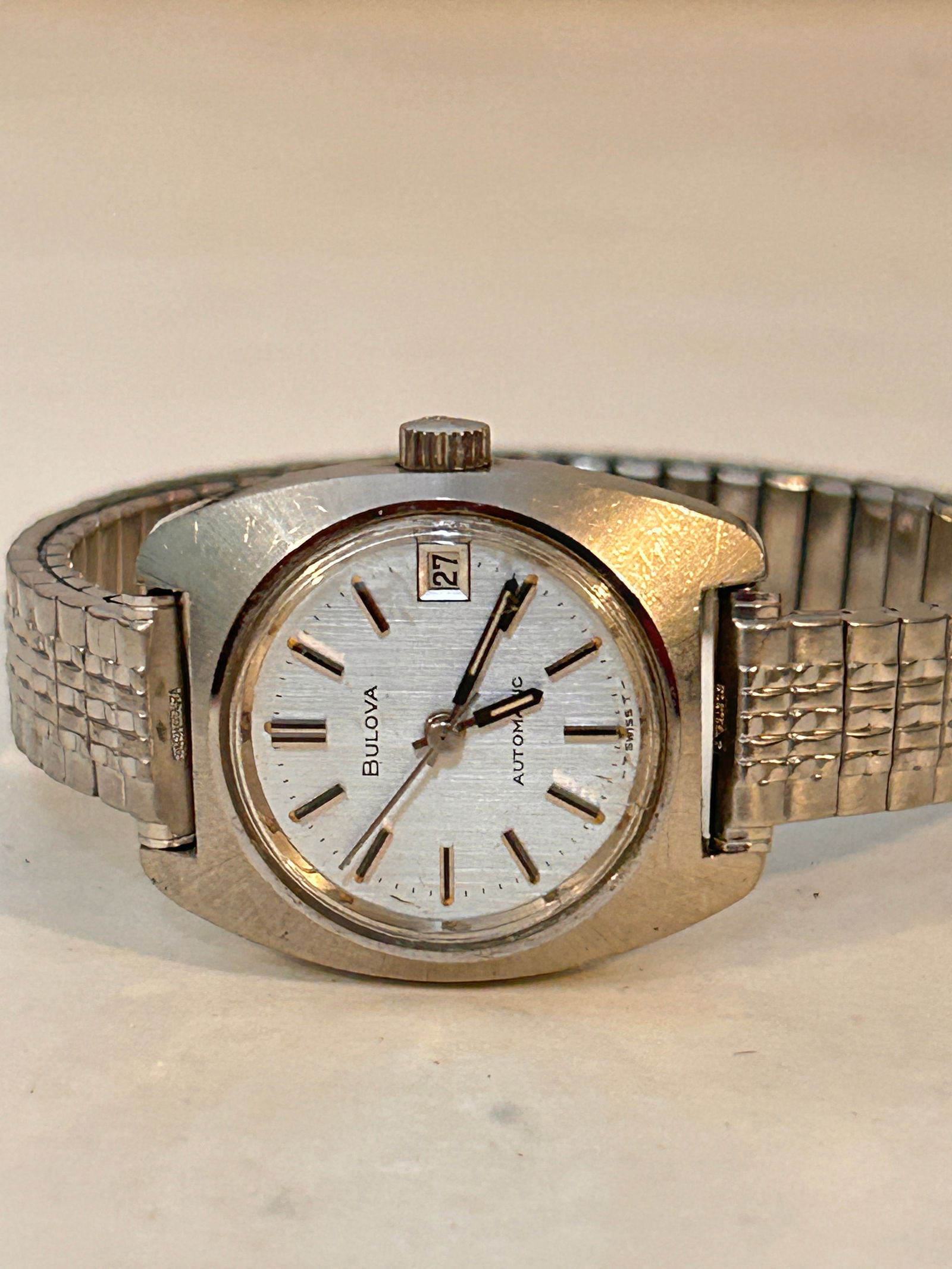 Classy Vintage Bulova N1 Automatic Swiss working Watch (1 of 4)