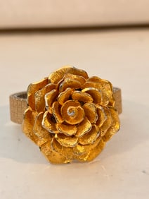 Vintage VENDOME Gold Tone Band floral mech working Bracelet Watch 17 Jewels