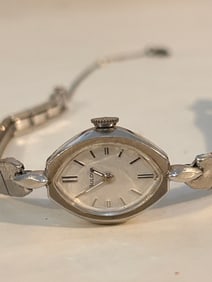 Vintage Bulova N0 1970's Manual Wind working Ladies gold filled Watch