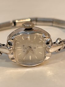 Vintage 10k Gold filled Elgin 19 jewel Watch Fully Functional