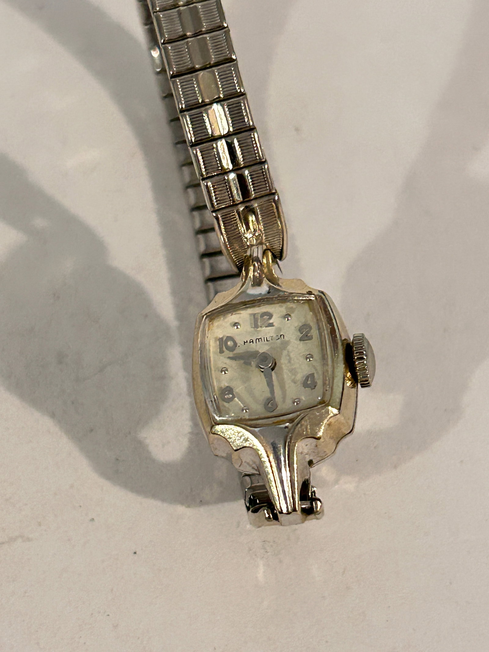 Vintage Hamilton 10K Gold-Filled Women's Watch w/ Flexible Band working: Vintage Hamilton 10K Gold-Filled Women's Watch w/ Flexible Band working Please view all photos as they are part of the description and condition of this Item, Feel free to contact me with questions or