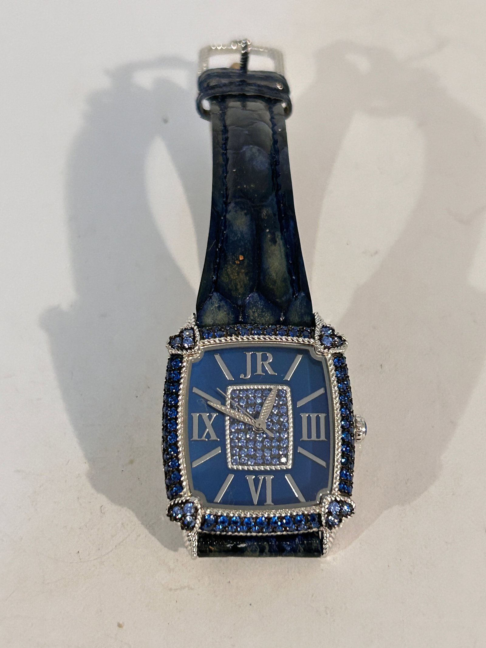 Vintage Judith Ripka Blue working stainless steel Watch: Vintage Judith Ripka Blue working stainless steel Watch Please view all photos as they are part of the description and condition of this Item, Feel free to contact me with questions or picture request