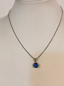 Vintage Sterling Silver Hamsa eye Necklace 15"